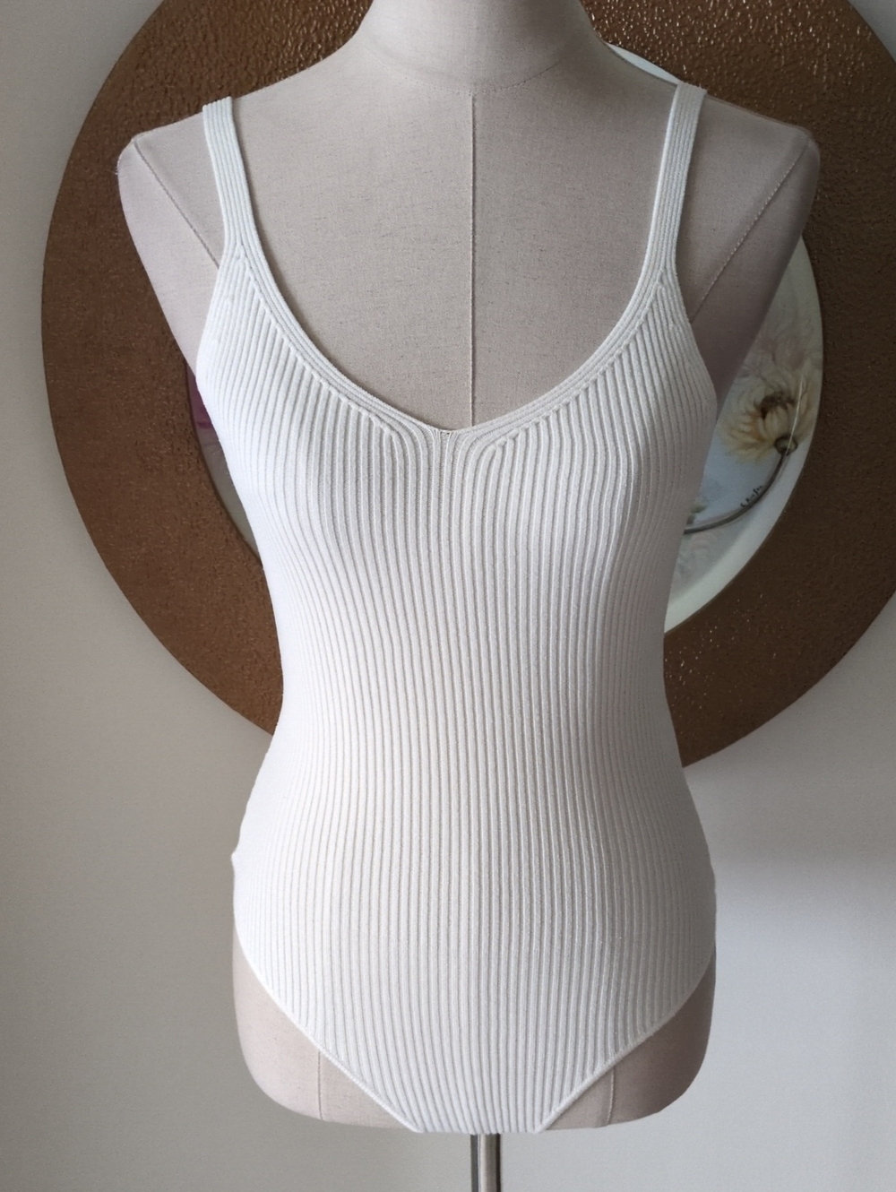 Abercrombie & Fitch Ribbed Scoop Neck White Tank Bodysuit